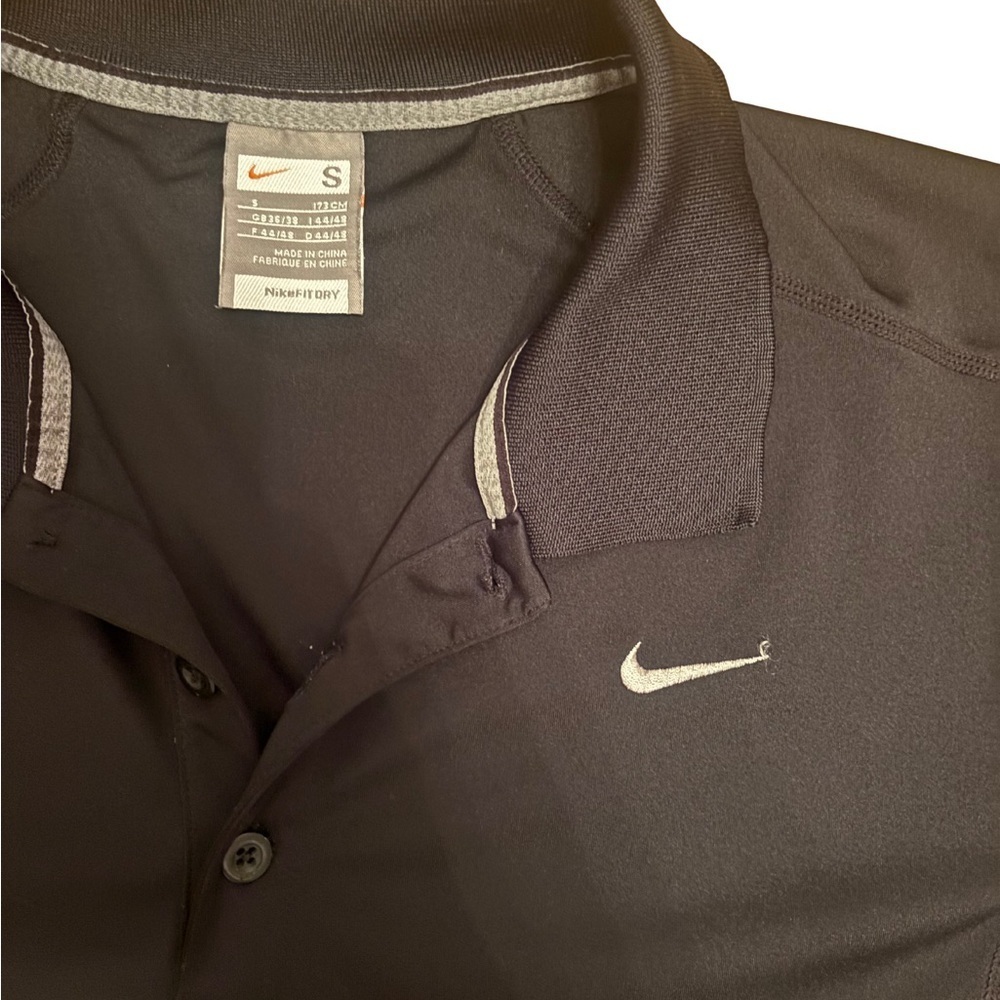 Nike Men's Dri-fit Black Polo Shirt - Picture 2 of 3